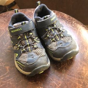 Merrell trail hiking shoe size 9 GUC lots life left